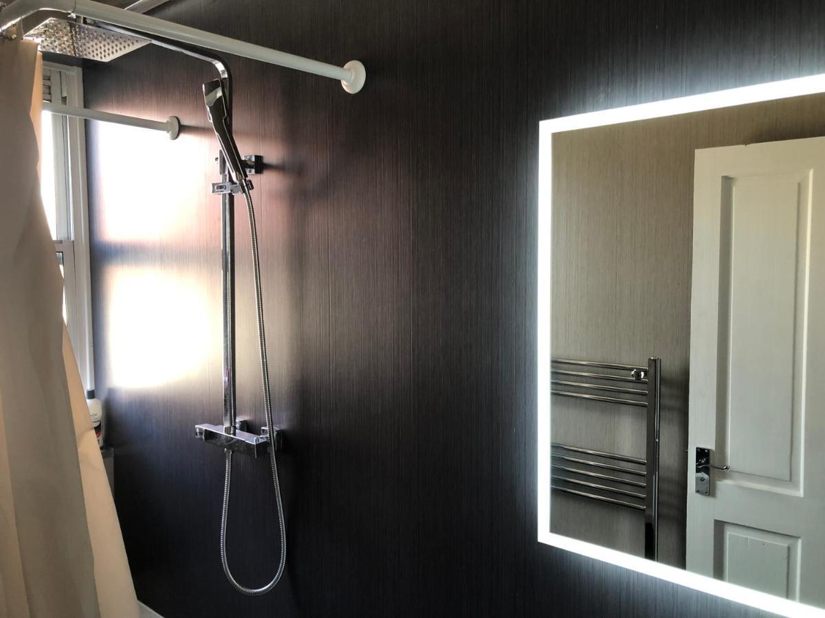 Captivating 2-Bed Apartment In Kirkcaldy Ngoại thất bức ảnh