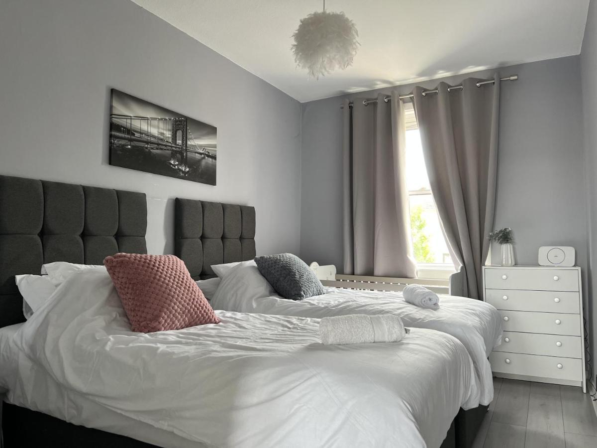 Captivating 2-Bed Apartment In Kirkcaldy Ngoại thất bức ảnh